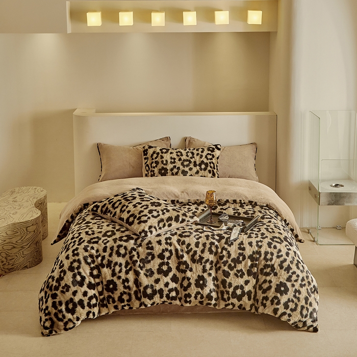 91家纺网 家纺一手货源 找家纺 缘生活 2025新款仿兔毛绒印花四件套 仿兔毛绒 豹纹-卡其