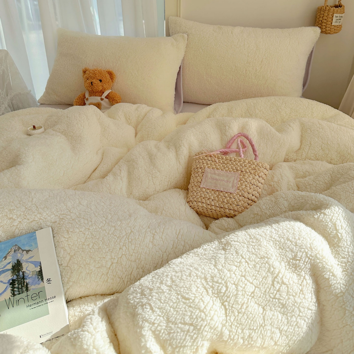 91家纺网 家纺一手货源 找家纺 顾里家纺 2025新款ins韩系糯糯羊羔绒四套件 羊羔米