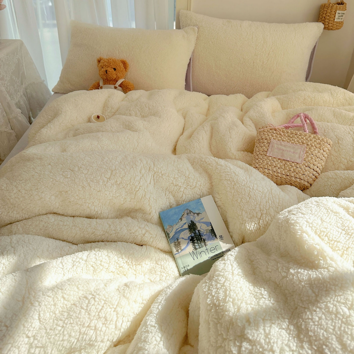 91家纺网 家纺一手货源 找家纺 顾里家纺 2025新款ins韩系糯糯羊羔绒四套件 羊羔米