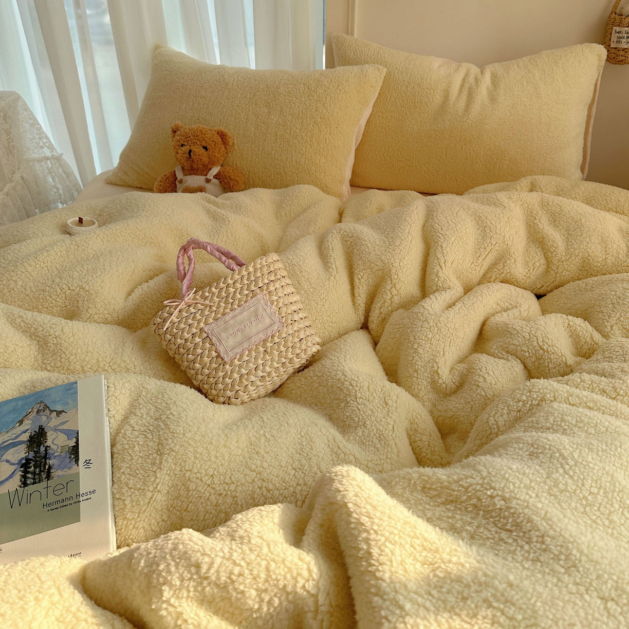 91家纺网 家纺一手货源 找家纺 顾里家纺 2025新款ins韩系糯糯羊羔绒四套件 羊羔奶黄