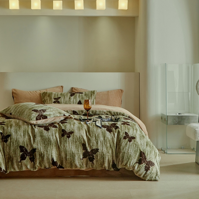 91家纺网 家纺一手货源 找家纺 缘生活 2025新款仿兔毛绒印花四件套 仿兔毛绒 蝴蝶-抹茶绿