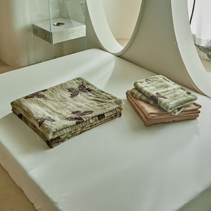 91家纺网 家纺一手货源 找家纺 缘生活 2025新款仿兔毛绒印花四件套 仿兔毛绒 蝴蝶-抹茶绿