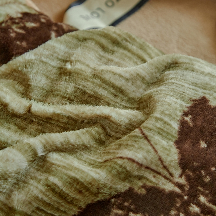 91家纺网 家纺一手货源 找家纺 缘生活 2025新款仿兔毛绒印花四件套 仿兔毛绒 蝴蝶-抹茶绿