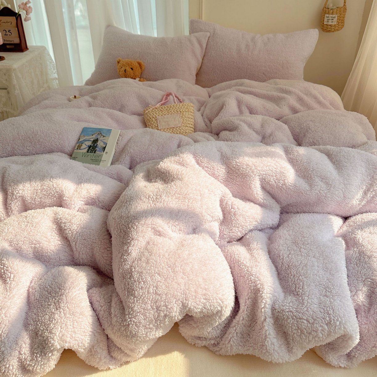 91家纺网 家纺一手货源 找家纺 顾里家纺 2025新款ins韩系糯糯羊羔绒四套件 羊羔紫黄