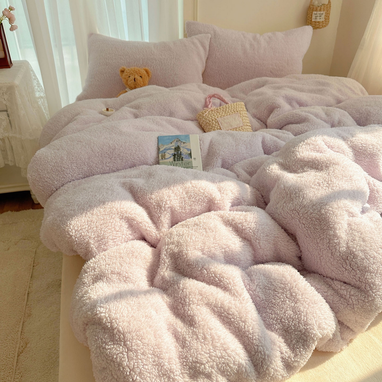 91家纺网 家纺一手货源 找家纺 顾里家纺 2025新款ins韩系糯糯羊羔绒四套件 羊羔紫黄