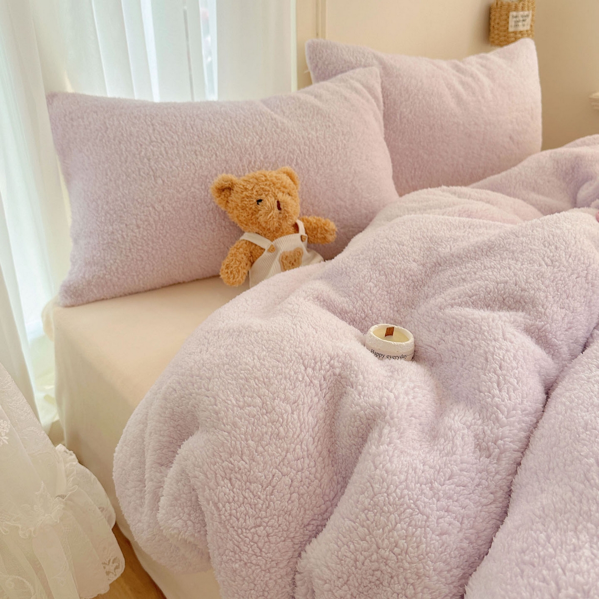 91家纺网 家纺一手货源 找家纺 顾里家纺 2025新款ins韩系糯糯羊羔绒四套件 羊羔紫黄