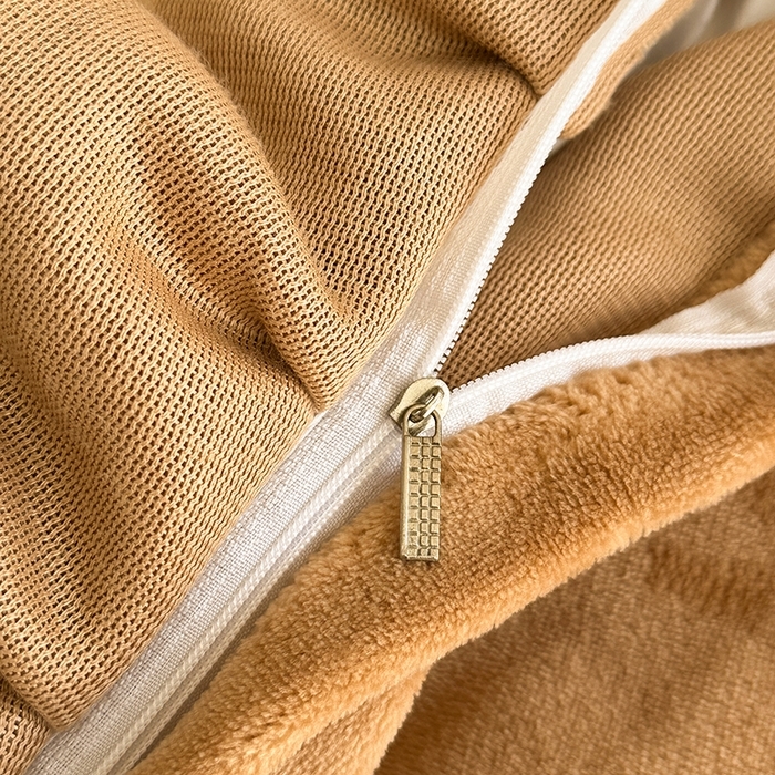 91家纺网 家纺一手货源 找家纺 （总）佳一 2025新款赫本风牛奶绒床裙款花边四件套