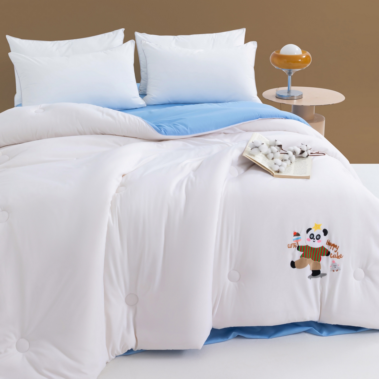 91家纺网 家纺一手货源 找家纺 （总）瑶瑶家居 2025新款毛巾绣双拼抗菌大豆被被子被芯