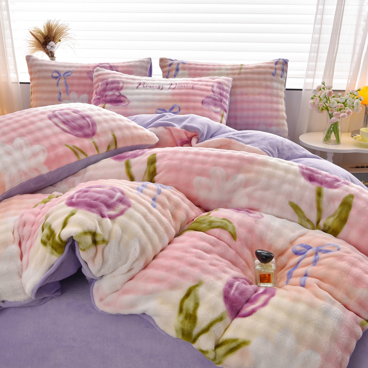 91家纺网 家纺一手货源 找家纺 苏迪网销供货 2025新款牛奶绒加厚高克重A类兔毛牛奶泡泡绒四件套 盛夏花开