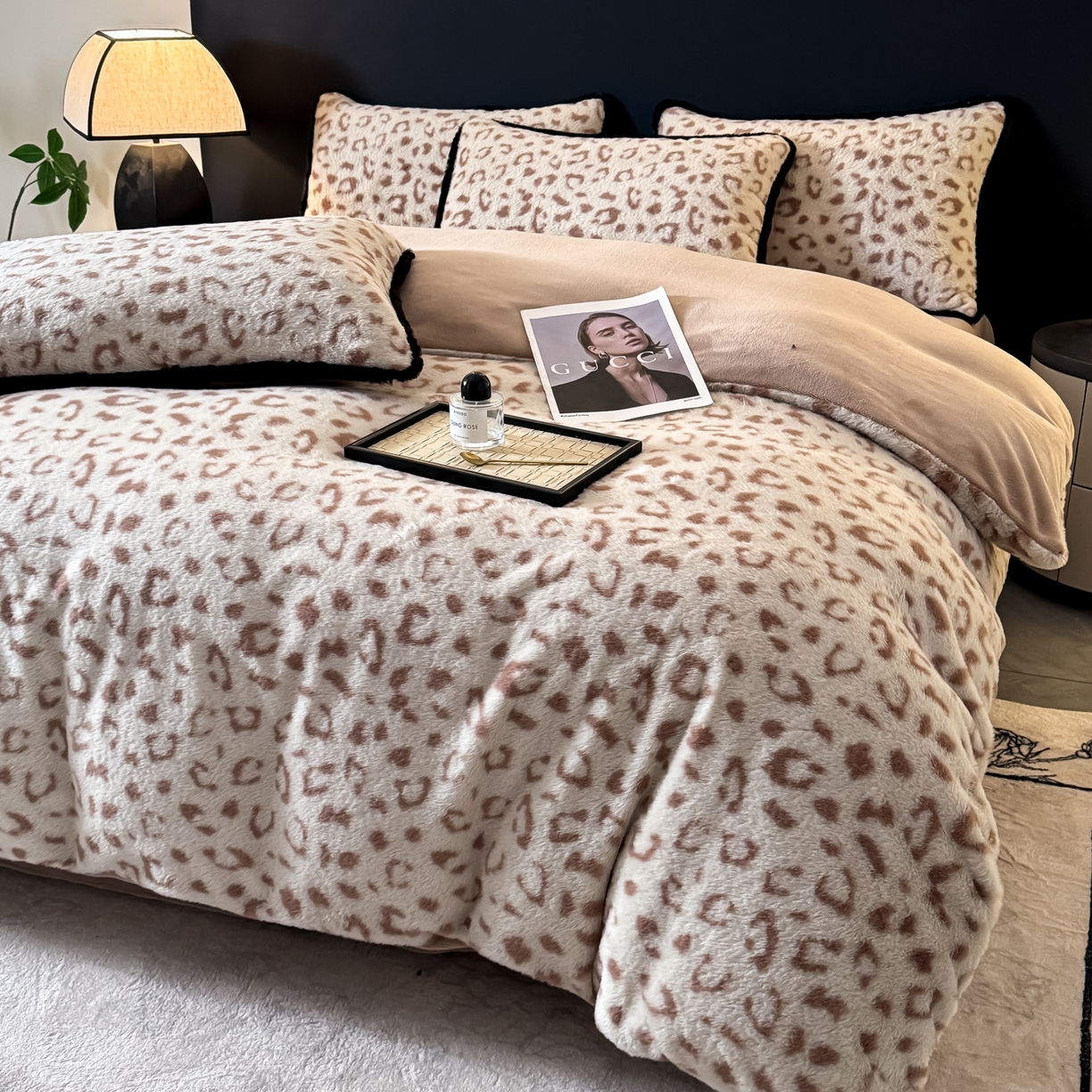 91家纺网 家纺一手货源 找家纺 （总）KA家纺 2025新款秋冬兔毛边工艺款兔毛牛奶绒四件套