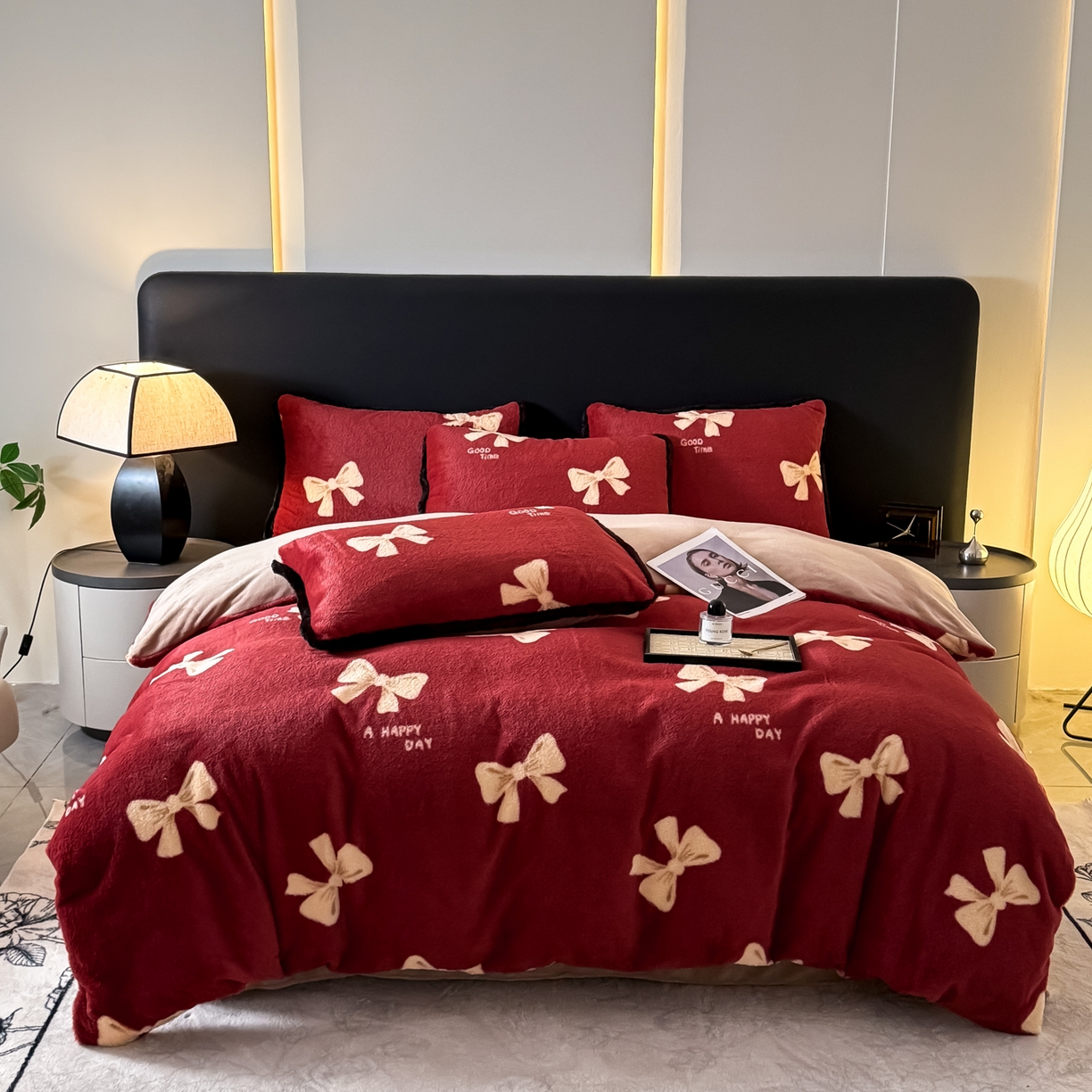 91家纺网 家纺一手货源 找家纺 KA家纺 2025新款秋冬兔毛边工艺款兔毛牛奶绒四件套 红彤彤