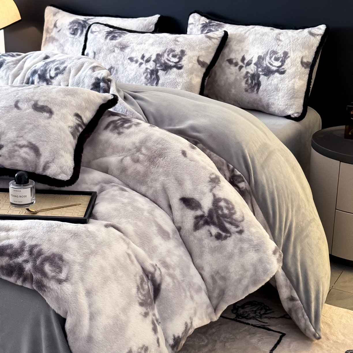 KA家纺 2025新款秋冬兔毛边工艺款兔毛牛奶绒四件套 花满满