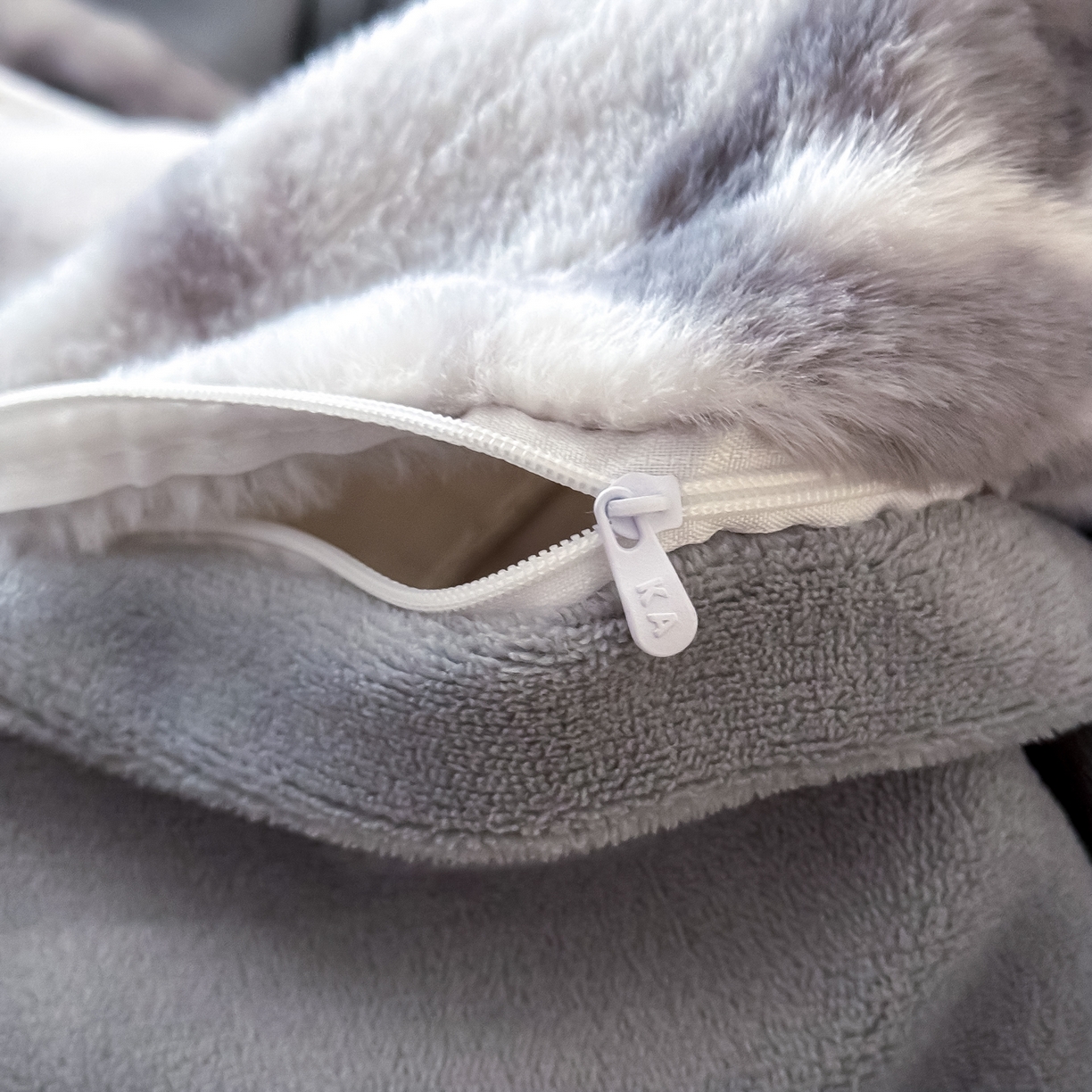 91家纺网 家纺一手货源 找家纺 KA家纺 2025新款秋冬兔毛边工艺款兔毛牛奶绒四件套 花满满