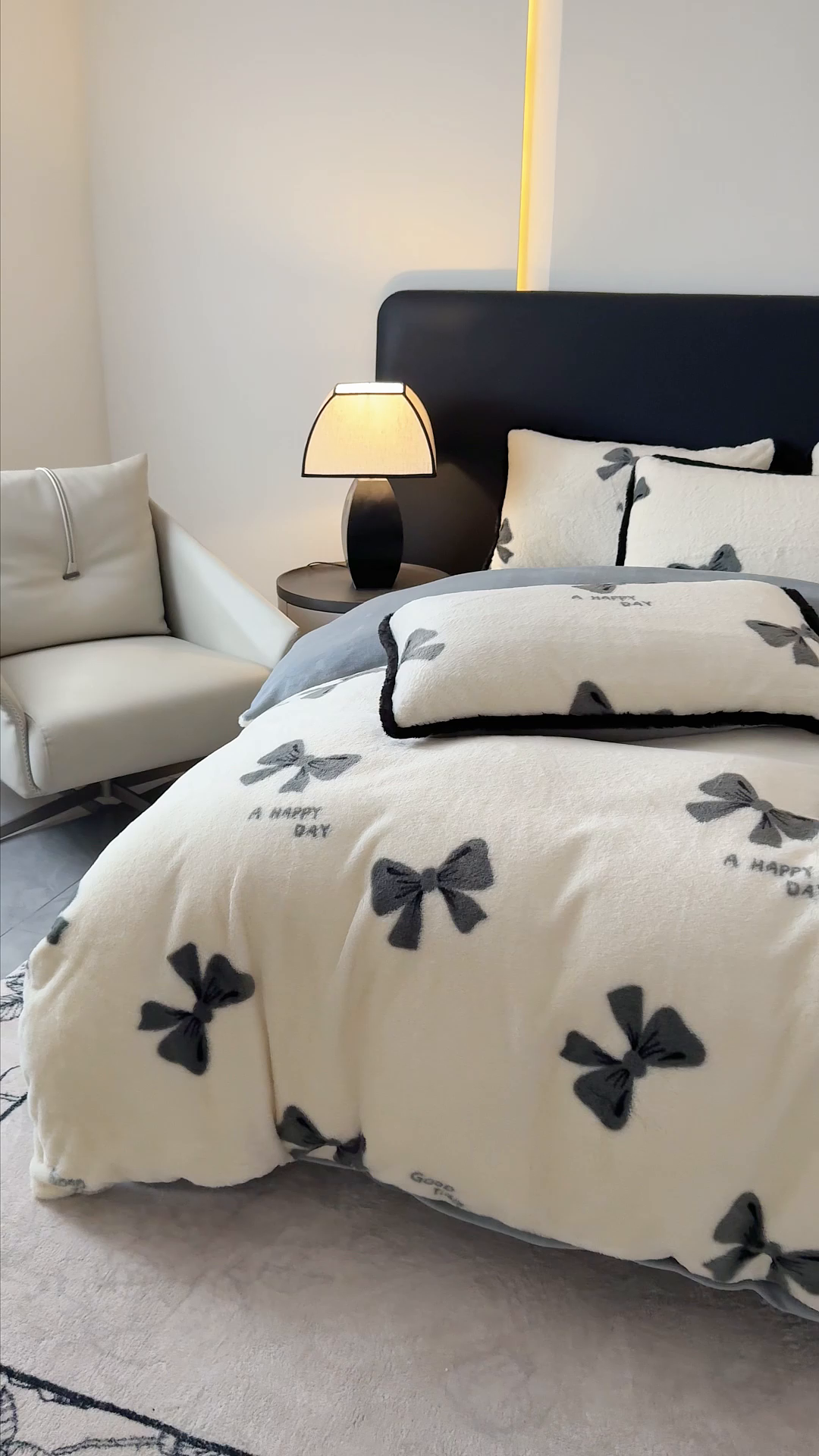 91家纺网 家纺一手货源 找家纺 KA家纺 2025新款秋冬兔毛边工艺款兔毛牛奶绒四件套 洛可可