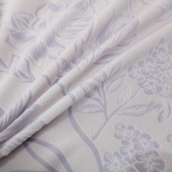 91家纺网 家纺一手货源 找家纺 千姿坊 2025新款冬季雕花牛奶绒加厚保暖四件套复古风轻奢烂花床单被套床上用品 秋雨花恋-紫