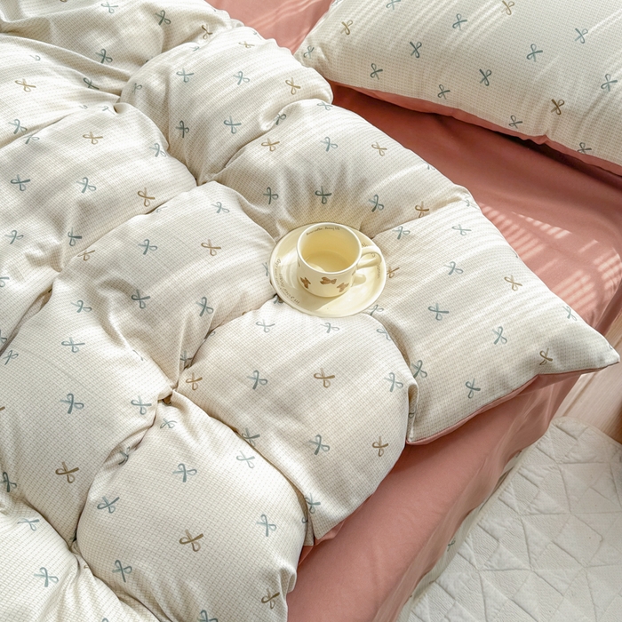 91家纺网 家纺一手货源 找家纺 铭浩家纺 2025新款A类针织棉双层纱四件套 蝶梦