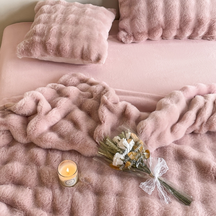 91家纺网 家纺一手货源 找家纺 （总）大元 2025新款A类280g保暖大泡泡兔毛绒四件套