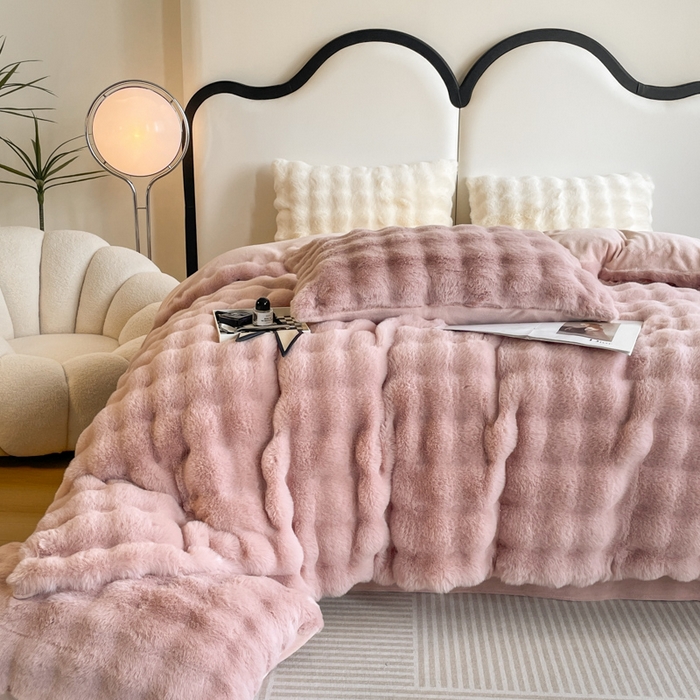 91家纺网 家纺一手货源 找家纺 （总）大元 2025新款A类280g保暖大泡泡兔毛绒四件套