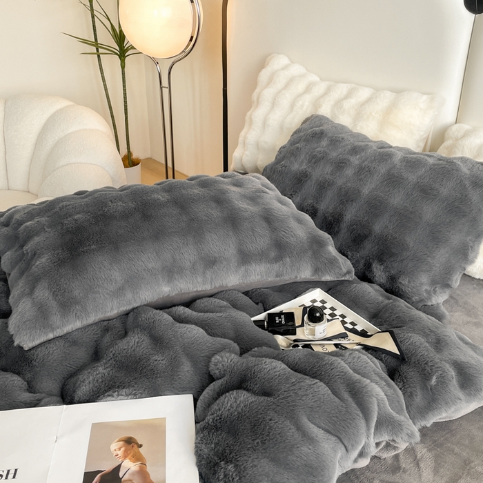 91家纺网 家纺一手货源 找家纺 大元 2025新款A类280g保暖大泡泡兔毛绒四件套 高级灰