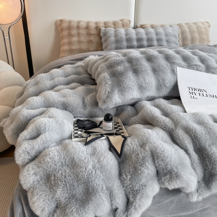 91家纺网 家纺一手货源 找家纺 大元 2025新款A类280g保暖大泡泡兔毛绒四件套 极地灰