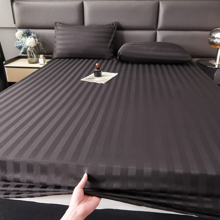 91家纺网 家纺一手货源 找家纺 梵克保罗 2025新款DT系列缎条工艺色丁床笠 DT-黑