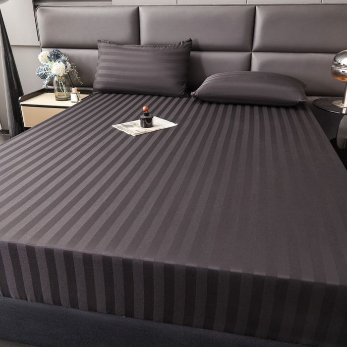 91家纺网 家纺一手货源 找家纺 梵克保罗 2025新款DT系列缎条工艺色丁床笠 DT-黑