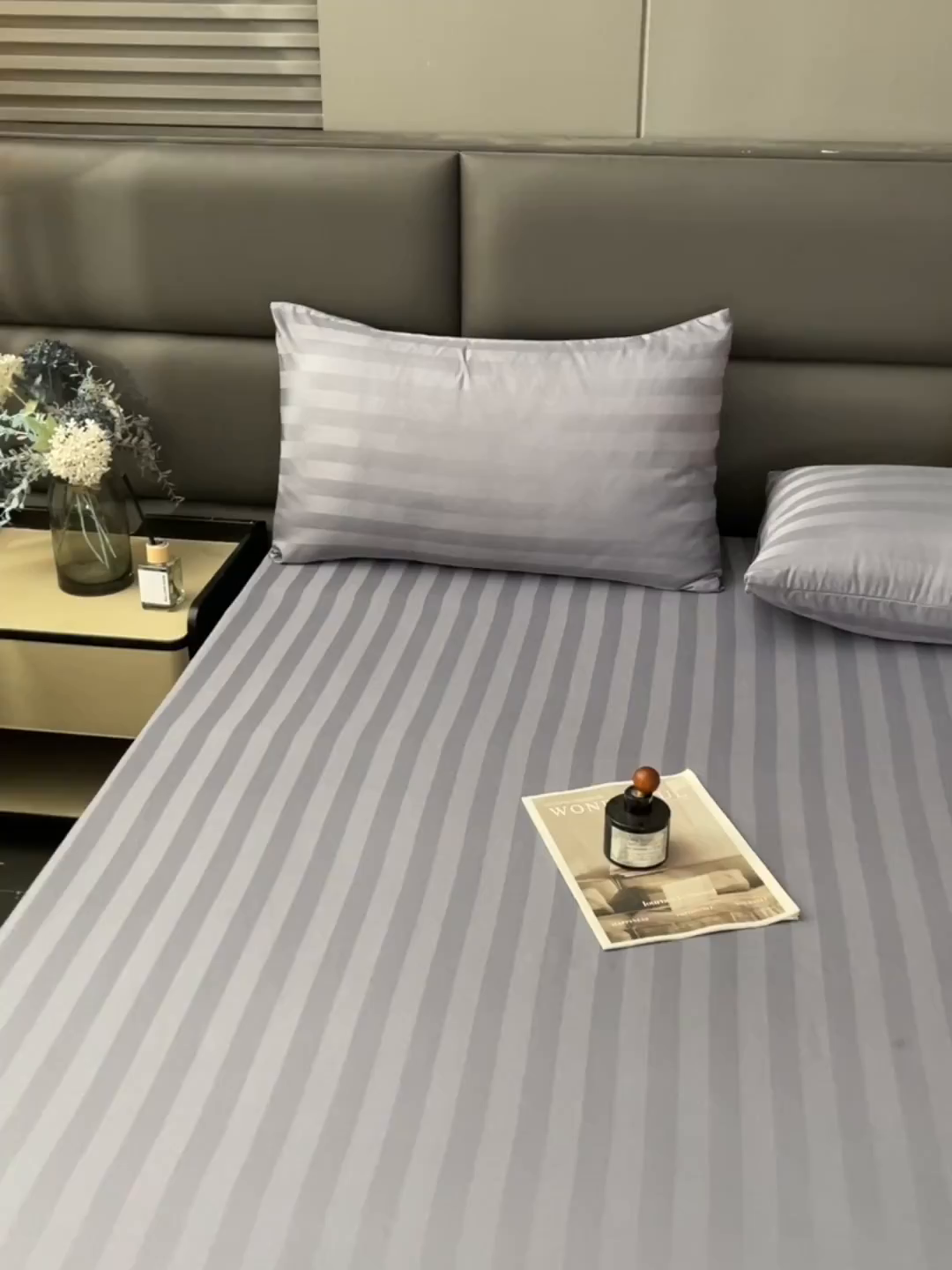 91家纺网 家纺一手货源 找家纺 梵克保罗 2025新款DT系列缎条工艺色丁床笠 DT-灰