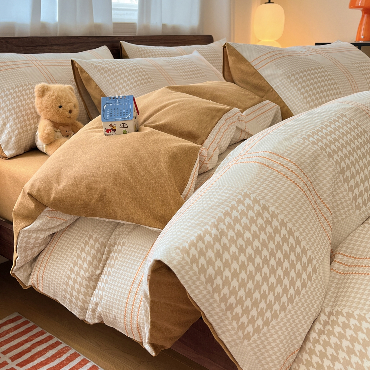 91家纺网 家纺一手货源 找家纺 典曼家纺 2025新款原棉磨毛印花四件套 塔维尔-米