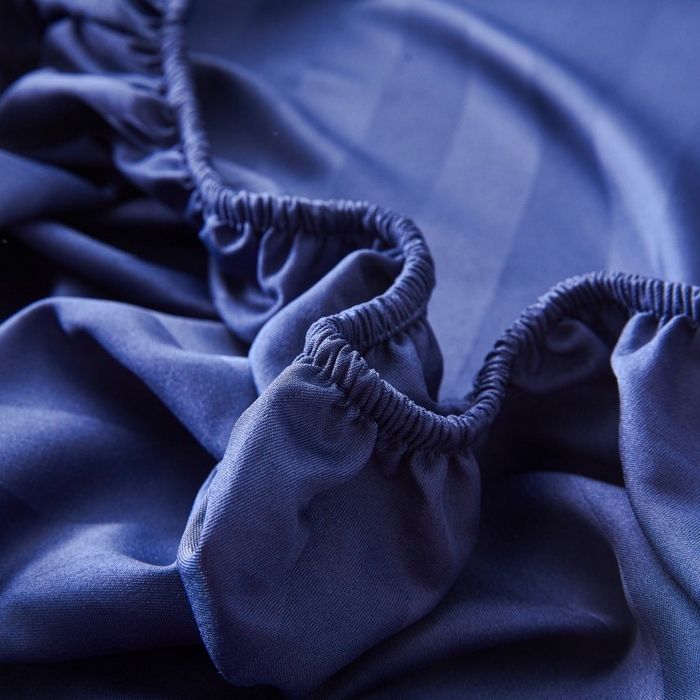 91家纺网 家纺一手货源 找家纺 梵克保罗 2025新款DT系列缎条工艺色丁枕套 DT-藏青