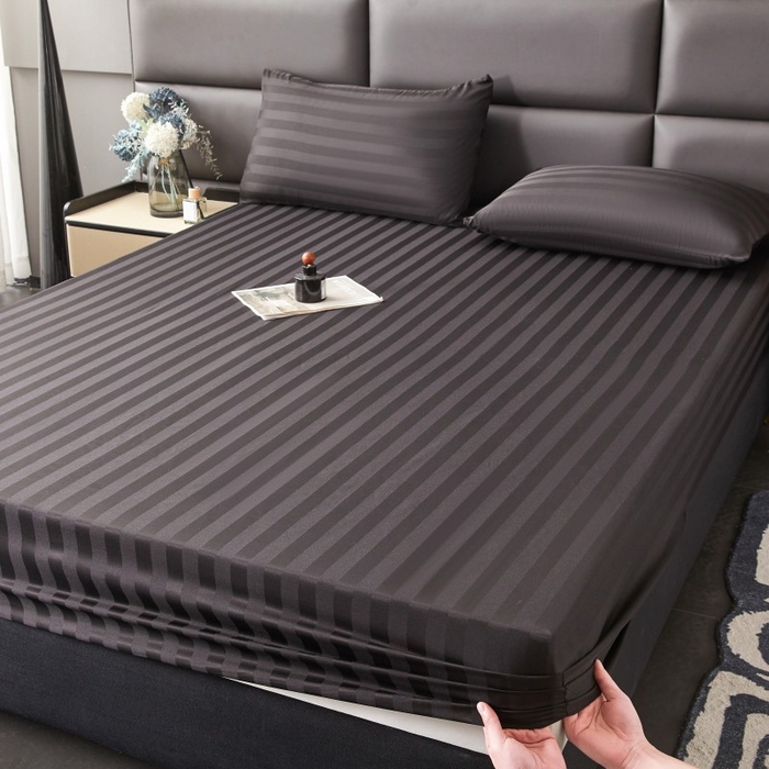 91家纺网 家纺一手货源 找家纺 梵克保罗 2025新款DT系列缎条工艺色丁枕套 DT-黑