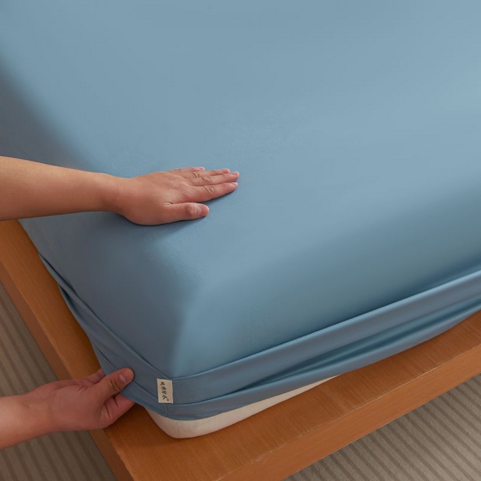 91家纺网 家纺一手货源 找家纺 梵克保罗 2025新款全棉13372喷气防水床笠5面全包防水不渗漏-单床笠 清雅蓝