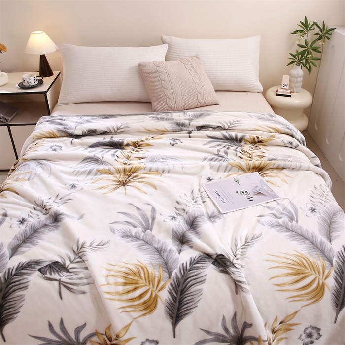 91家纺网 家纺一手货源 找家纺 （总）爱派 2025年新款230g印花牛奶绒包边毛毯盖坦毯子