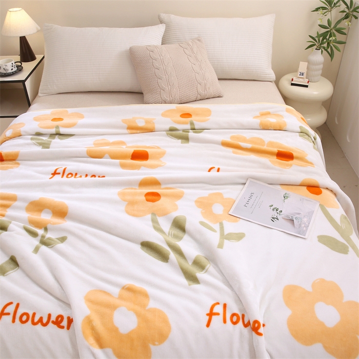 91家纺网 家纺一手货源 找家纺 爱派 2025年新款230g印花牛奶绒包边毛毯盖坦毯子 花颜朵朵