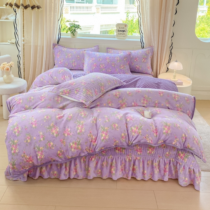 91家纺网 家纺一手货源 找家纺 （总）尚美 2025新款豆豆绒牛奶绒大花边床盖四件套-系列2（床盖花边随机）