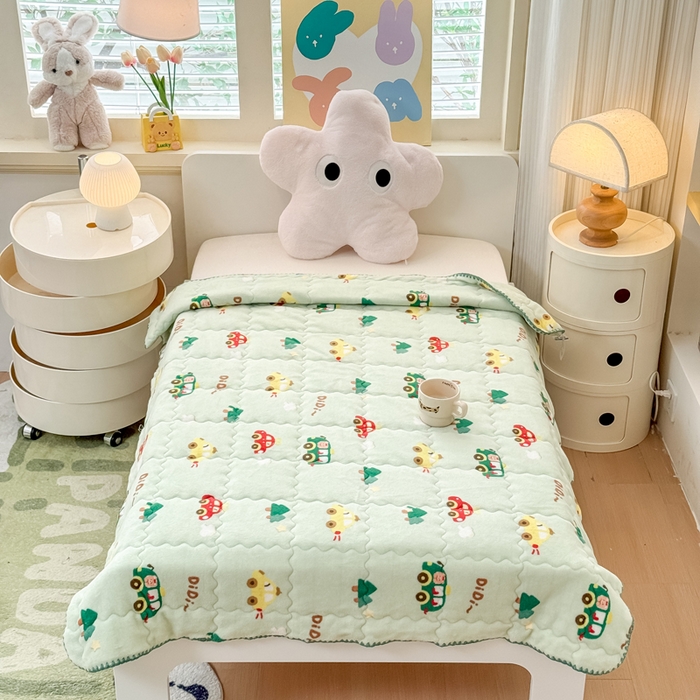 91家纺网 家纺一手货源 找家纺 禧缘家纺（原梦想家） 2025秋冬新款儿童加厚三层夹棉牛奶绒毛毯冬季双面绒保暖盖毯 巴士宝贝