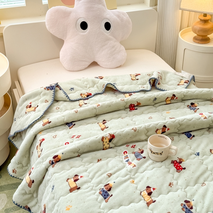 91家纺网 家纺一手货源 找家纺 禧缘家纺（原梦想家） 2025秋冬新款儿童加厚三层夹棉牛奶绒毛毯冬季双面绒保暖盖毯 汪汪家族