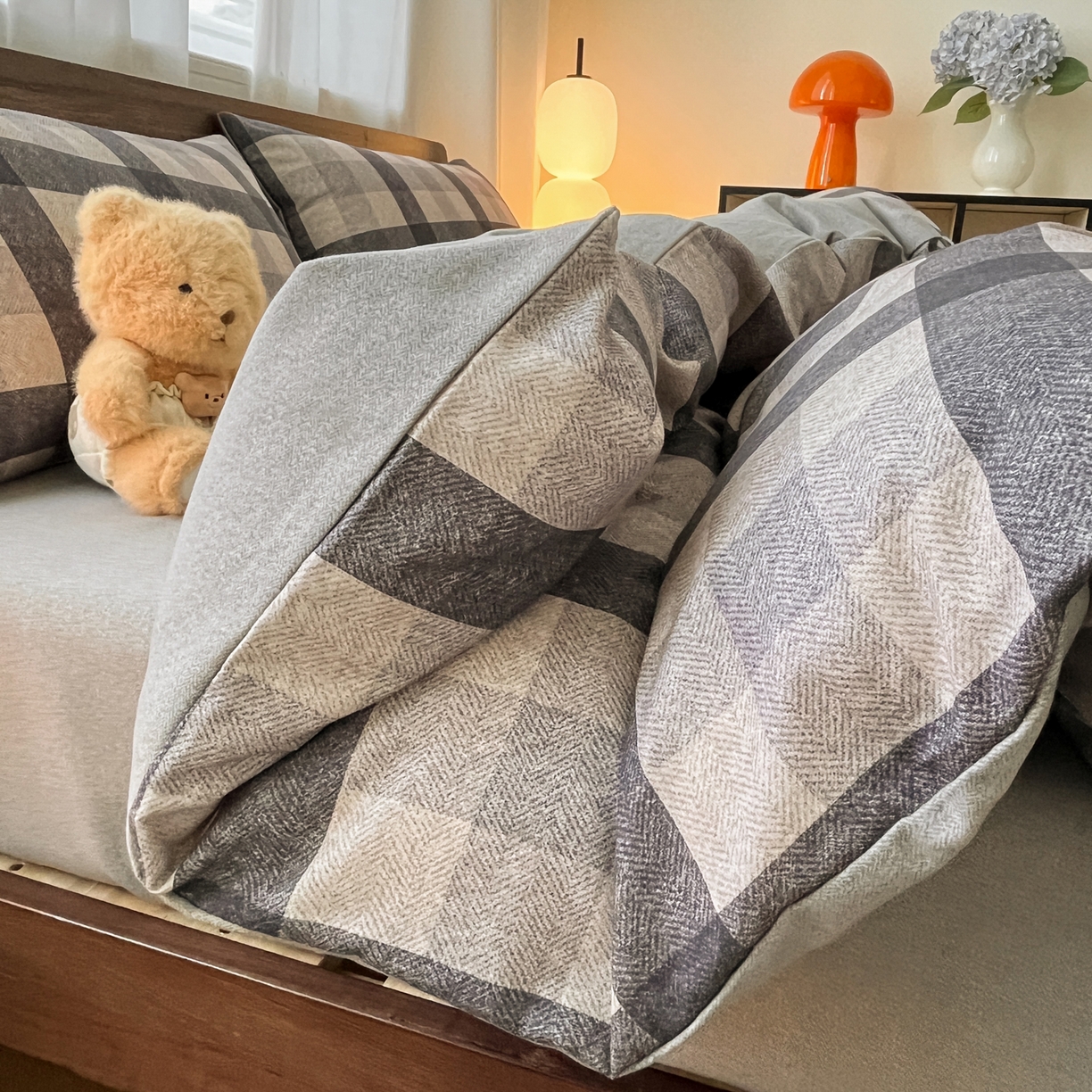 91家纺网 家纺一手货源 找家纺 典曼家纺 2025新款原棉磨毛印花四件套 朗格-灰