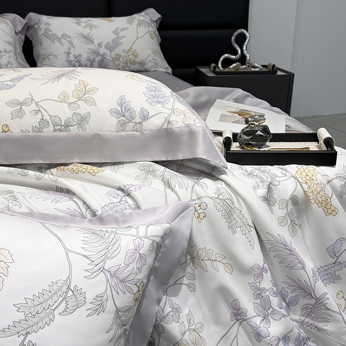 91家纺网 家纺一手货源 找家纺 梵克保罗 2025春夏新款莱赛尔天丝夏被嵌绳款数码印花单夏被夏被四件套单床笠单床单款 析漫枝