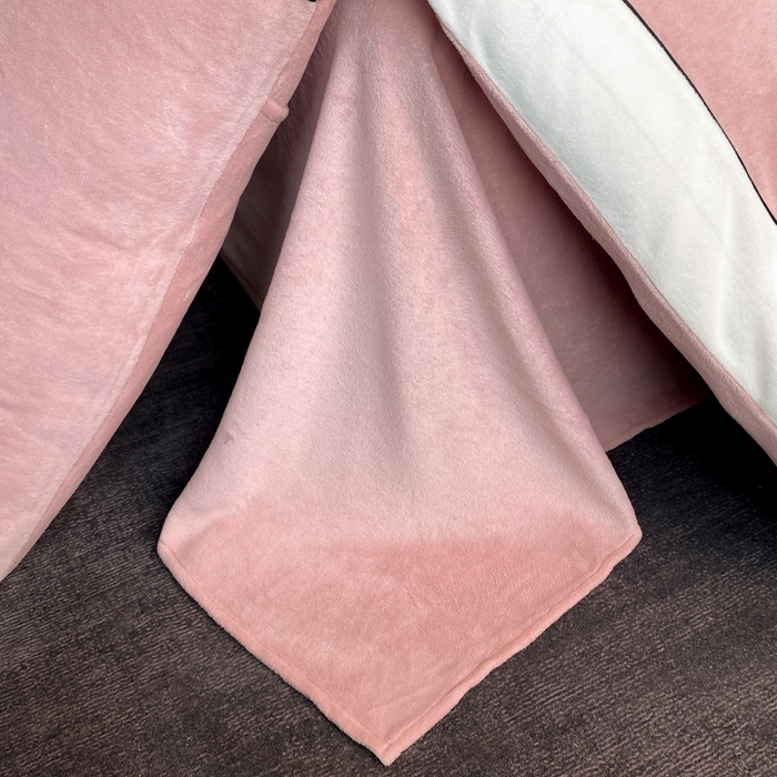 91家纺网 家纺一手货源 找家纺 绒世界 2025秋冬小香风香奈系列牛奶绒四件套 蜜桃粉