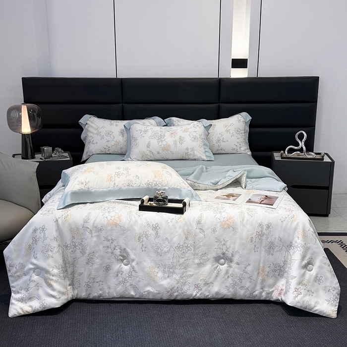 91家纺网 家纺一手货源 找家纺 梵克保罗 2025春夏新款莱赛尔天丝夏被嵌绳款数码印花单夏被夏被四件套单床笠单床单款 春日蜜糖