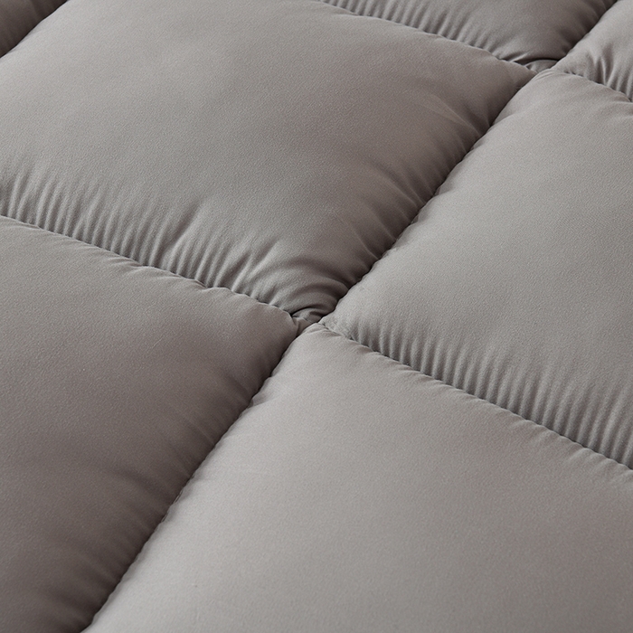 91家纺网 家纺一手货源 找家纺 预言家纺 2025新款黄边立体床垫床褥系列 黄边灰