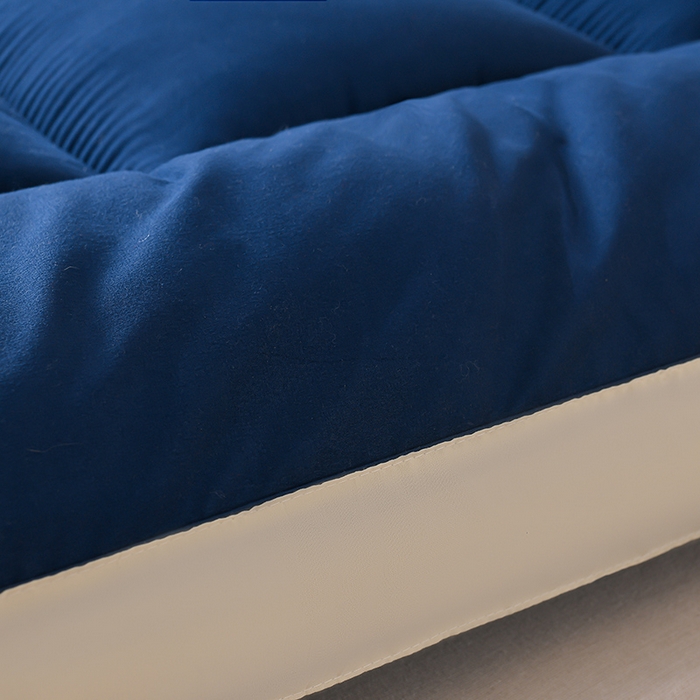 91家纺网 家纺一手货源 找家纺 预言家纺 2025新款黄边立体床垫床褥系列 黄边深蓝