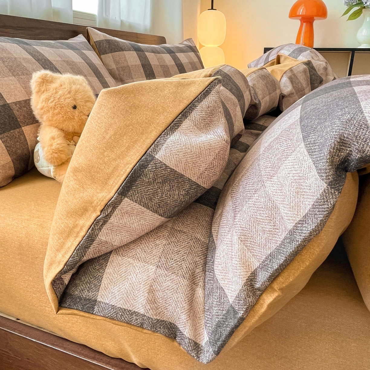 91家纺网 家纺一手货源 找家纺 典曼家纺 2025新款原棉磨毛印花四件套 朗格-咖