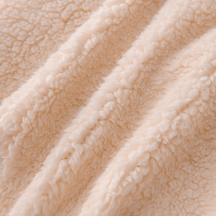 91家纺网 家纺一手货源 找家纺 预言家纺 2025新款提花双面绒冬被系列 双面绒豆沙