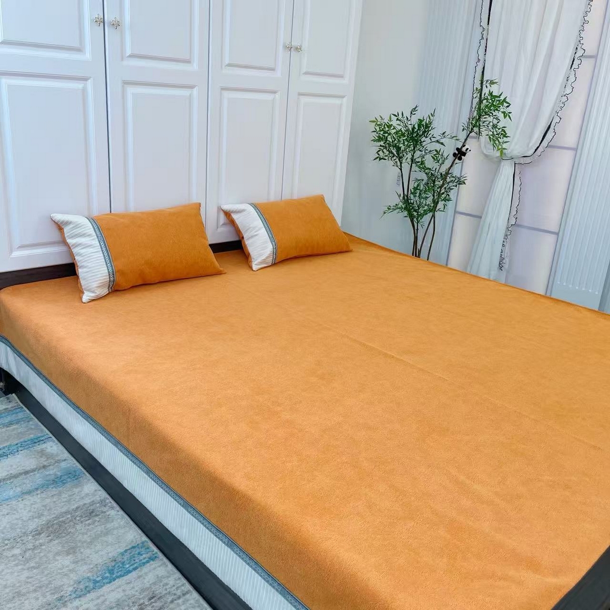 91家纺网 家纺一手货源 找家纺 （总）暖木杨 2025新款雪尼尔榻榻米床盖炕盖防滑床盖柔软亲肤简约可定制尺寸-奶茶