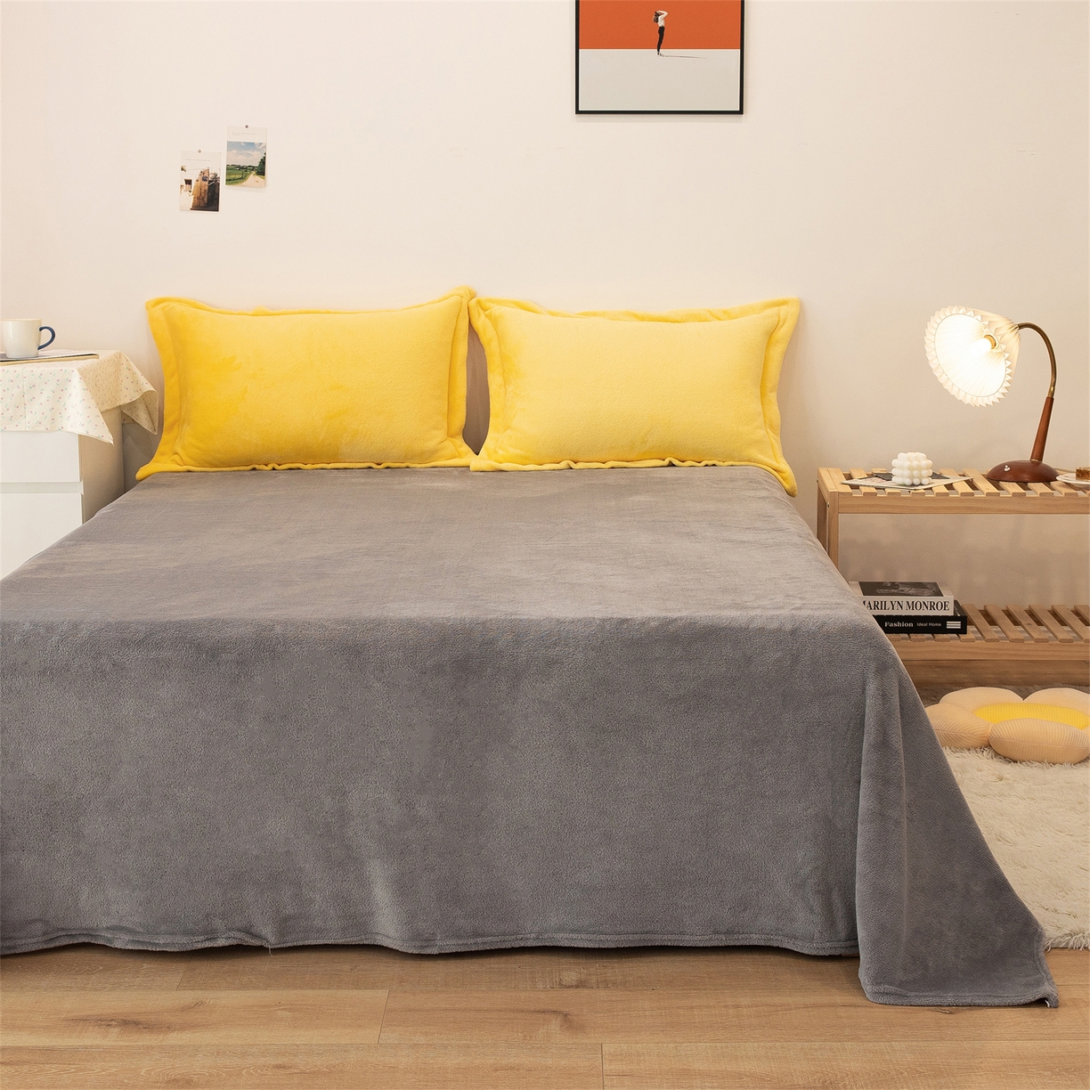 91家纺网 家纺一手货源 找家纺 兰紫橙家纺 2025新款双面绒纯色双拼牛奶绒四件套 鹅黄+浅灰