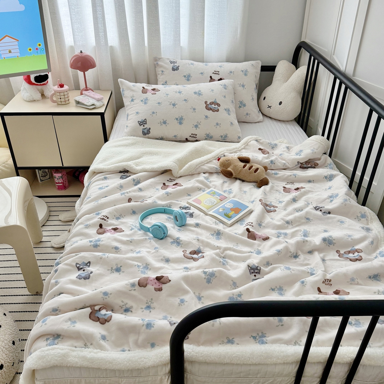 91家纺网 家纺一手货源 找家纺 航途席业 2025新款200g牛奶绒羊羔绒毛毯 狗狗乐园