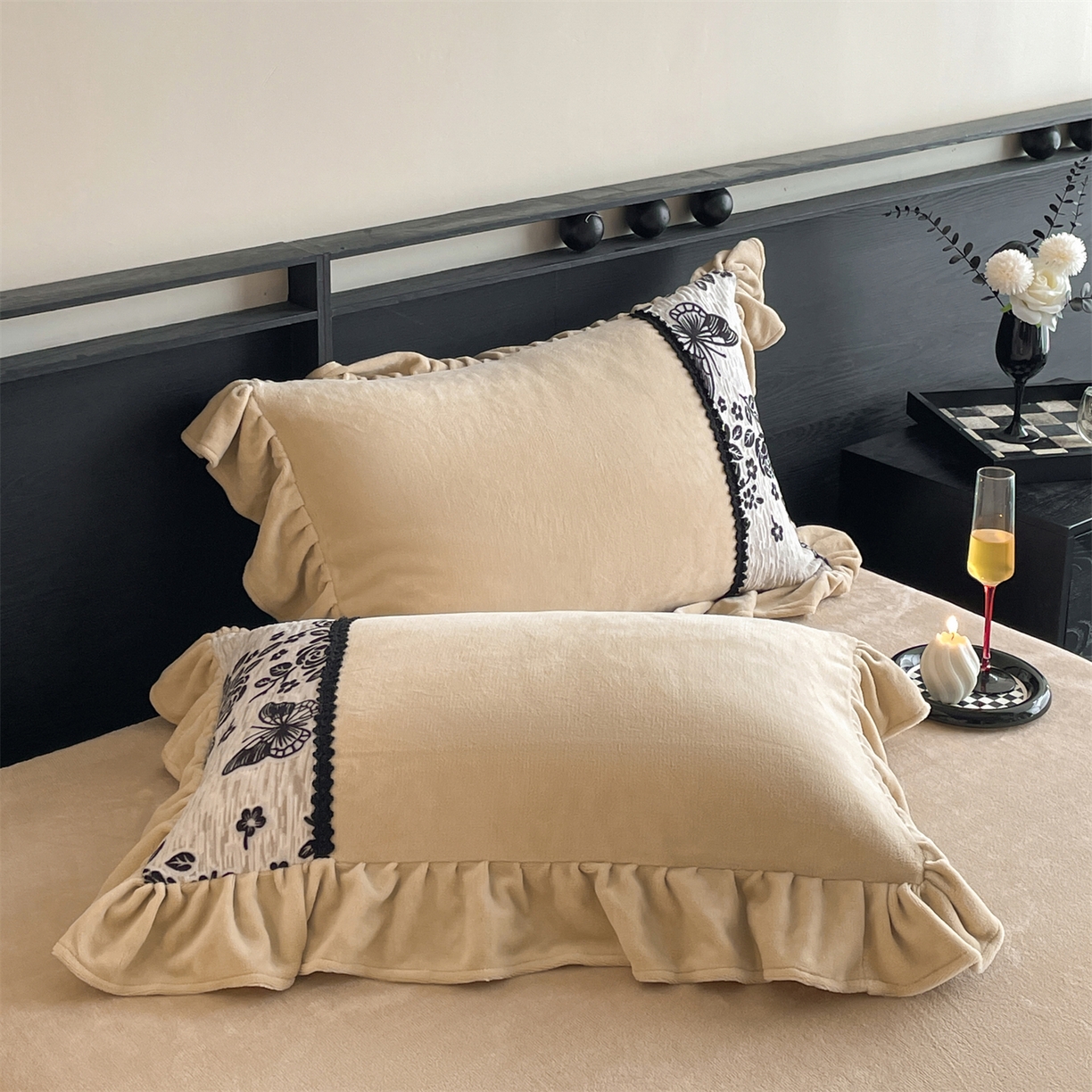 91家纺网 家纺一手货源 找家纺 慕木家纺 2025新款A类高克重高端雕花烂花AB版工艺款拼接四件套绮梦系列(直播热款) 墨韵蝶香