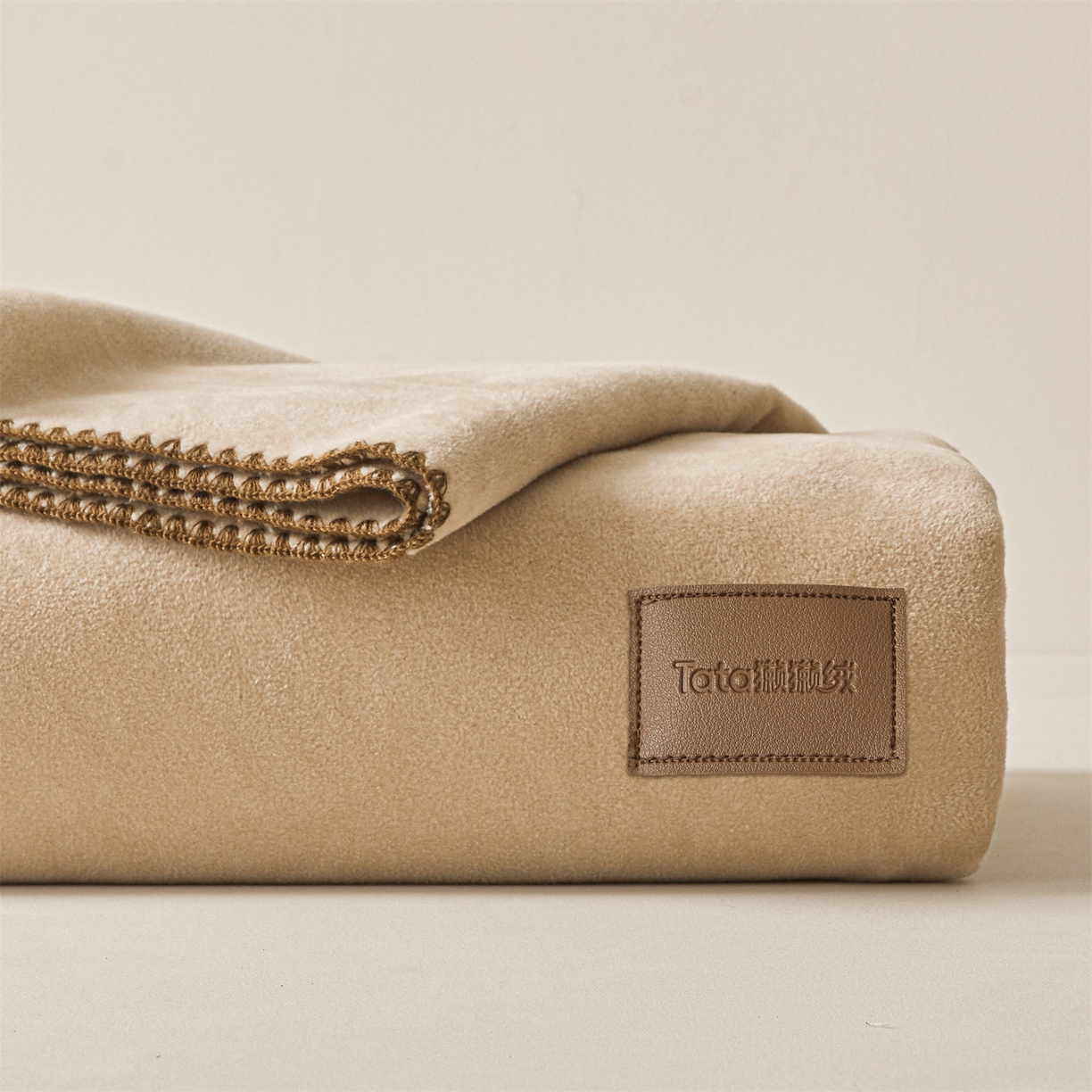 91家纺网 家纺一手货源 找家纺 （总）雯豆家纺 2025新款獭獭绒毛毯双层加厚纯色毯子高档高克重盖毯