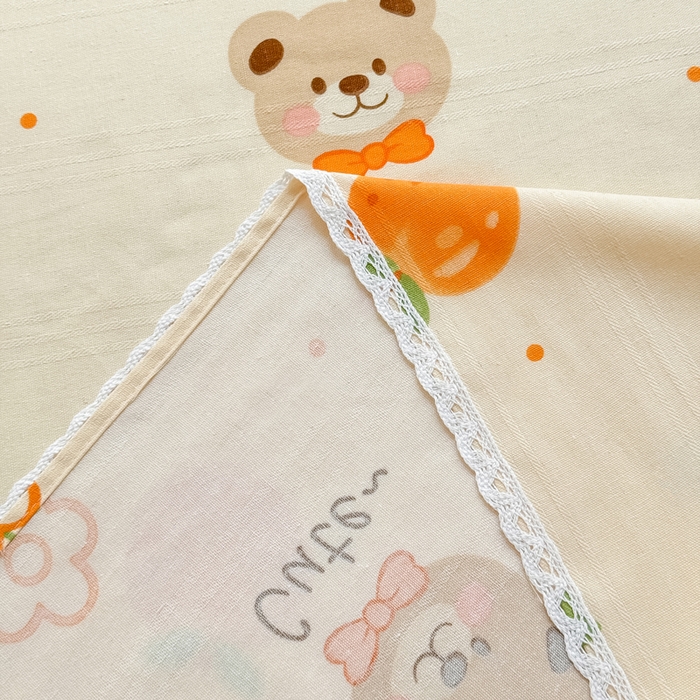 91家纺网 家纺一手货源 找家纺 梵克保罗 2025春夏原棉鱼骨棉老粗布花边印花床单软凉席三件套 萌熊